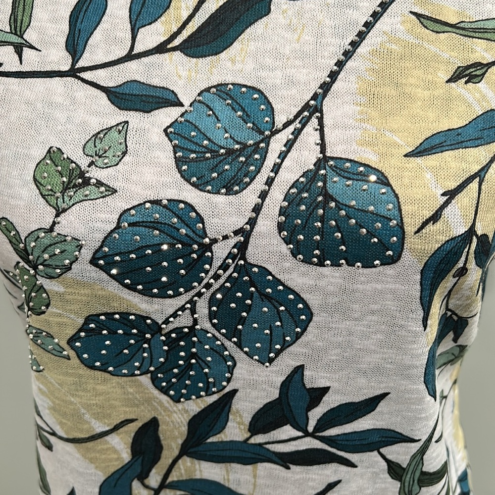 Milano Floral Embellished Tee Size S - Picture 2 of 4